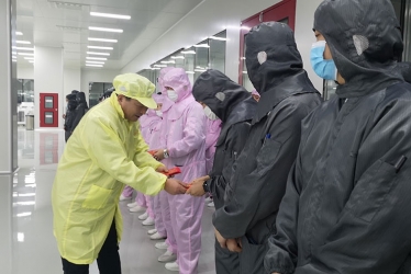 致在鴻禧能源奮斗的每一個你！