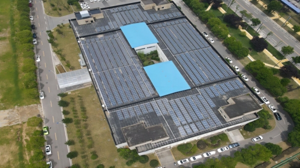 南京綜合保稅區屋頂光伏發電站